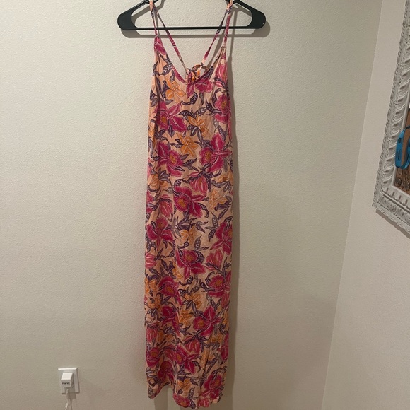 Old Navy Vibrant Pink and Orange Floral Dress - Picture 1 of 3